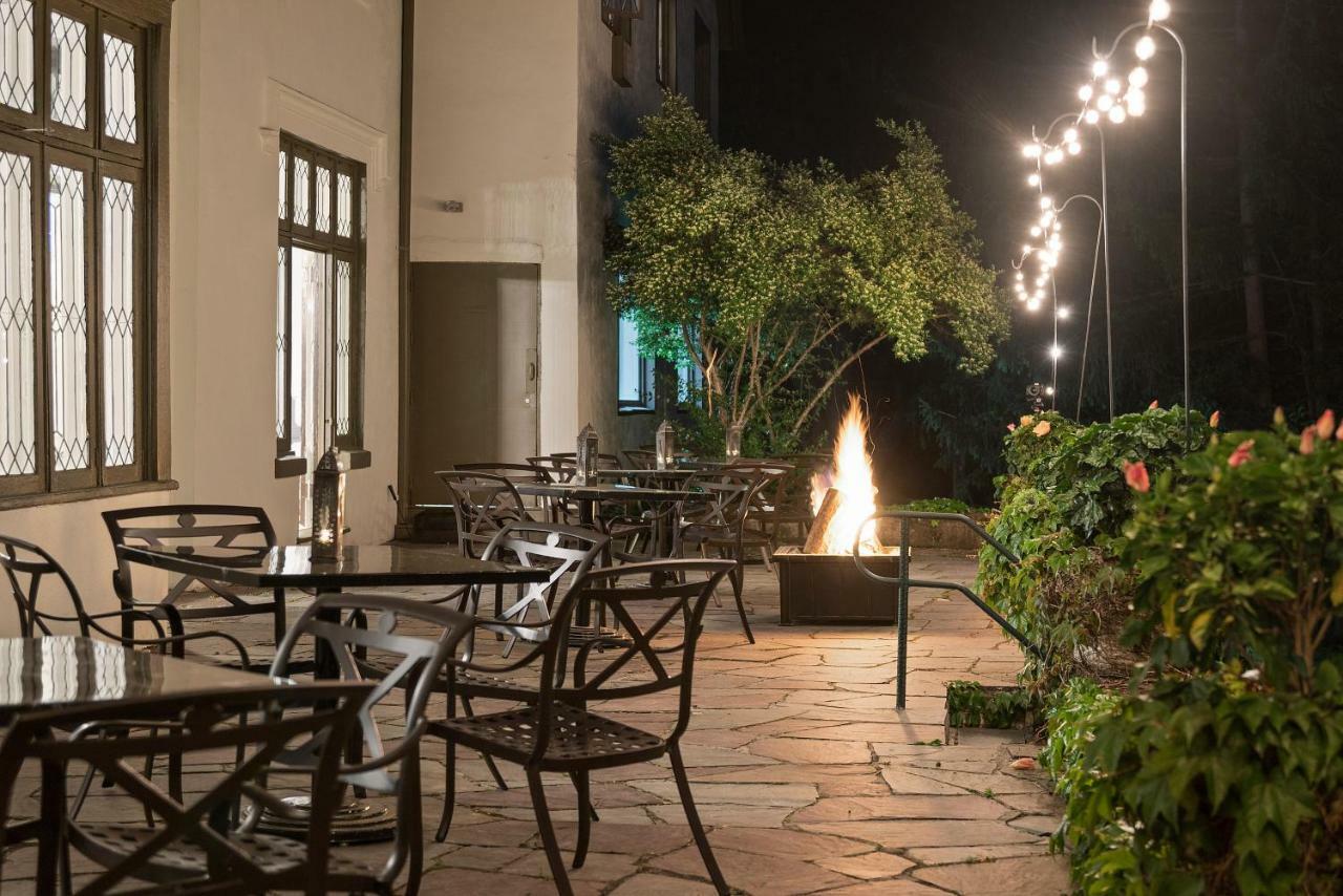 לנוקס Seven Hills Inn מראה חיצוני תמונה